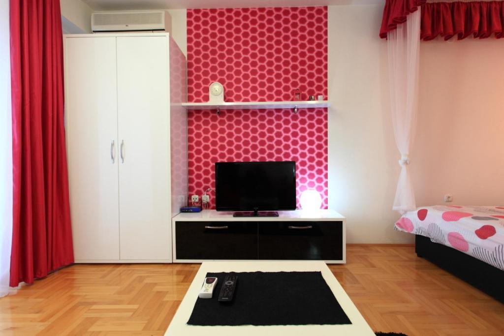Ristevski Apartments 오흐리드 객실 사진